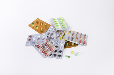 医疗废物警示录 从废弃药品图片看环境与健康隐忧